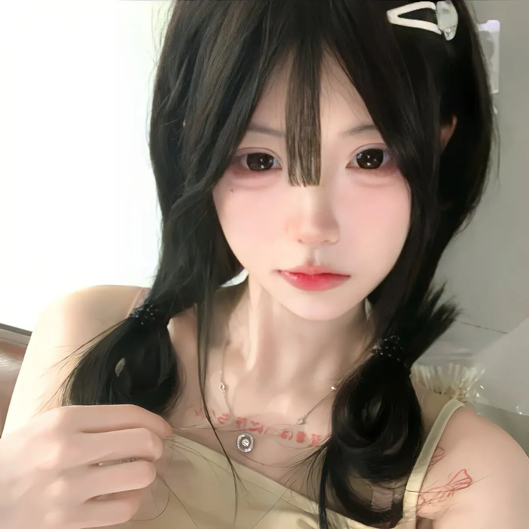 金色微笑